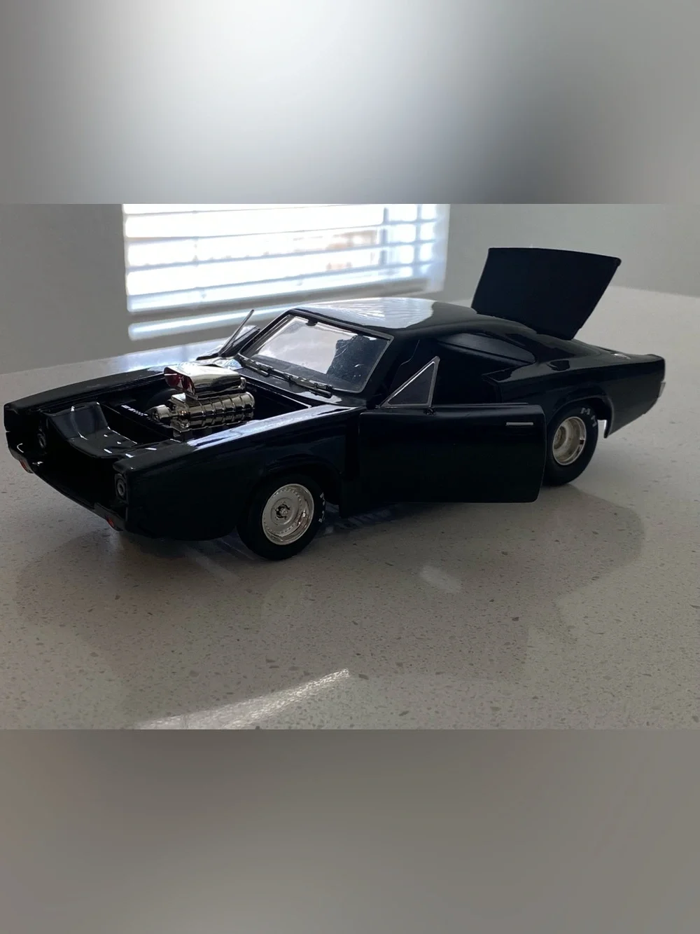 1:24 JADA FAST & FURIOUS DOM'S DODGE CHARGER RT GLOSS BLACK